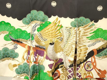 平和屋着物[]お宮参り　男の子　祝着　産着　初着　のしめ　鷹　鷲　松文　金彩　逸品　DAAY3190ma