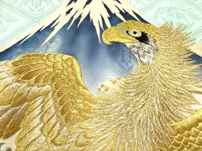 平和屋着物[]お宮参り　男の子　祝着　産着　初着　のしめ　刺繍　鷹　鷲　風景立波文　金彩　逸品　DAAY3193ma