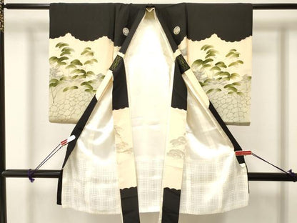 平和屋着物[]お宮参り　男の子　祝着　産着　初着　のしめ　刺繍　鷹　鷲　風景松文　金彩　逸品　DAAY3198ma