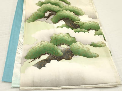 平和屋着物[]お宮参り　男の子　祝着　産着　初着　のしめ　肌襦袢付き　刺繍　鷹　鷲　几帳松文　金彩　逸品　DAAY3199ma