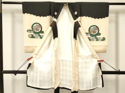 平和屋着物[]お宮参り　男の子　祝着　産着　初着　のしめ　鷹　鷲　龍　兜　金彩　逸品　DAAY3208ma