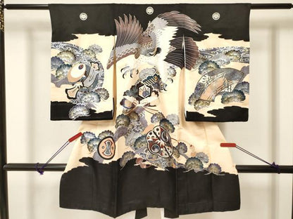 平和屋着物[]お宮参り　男の子　祝着　産着　初着　のしめ　鷹　鷲　笹松文　金銀彩　逸品　DAAY3210ma