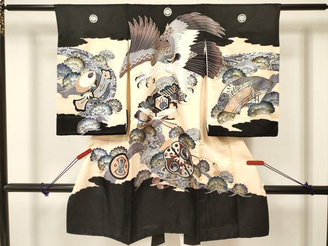 平和屋着物[]お宮参り　男の子　祝着　産着　初着　のしめ　鷹　鷲　笹松文　金銀彩　逸品　DAAY3210ma