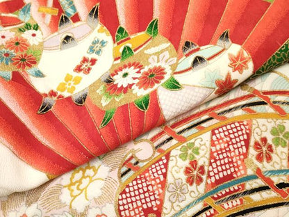 平和屋着物[]お宮参り　女の子　祝着　産着　初着　のしめ　糸車雪輪扇面源氏車花文　金彩　DAAY3224ma