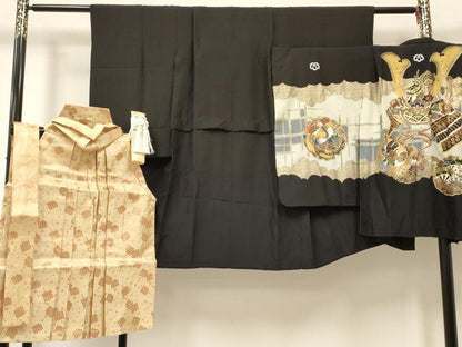 平和屋着物[]七五三　男の子　祝着・羽織・行灯袴セット　龍　兜　雪輪吉祥文　金彩　逸品　DAAY3234ma