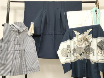 平和屋着物[]七五三　男の子　祝着・羽織・長襦袢(単衣)・行灯袴・小物セット　龍　兜　金彩　洗える着物　DAAY3241ma