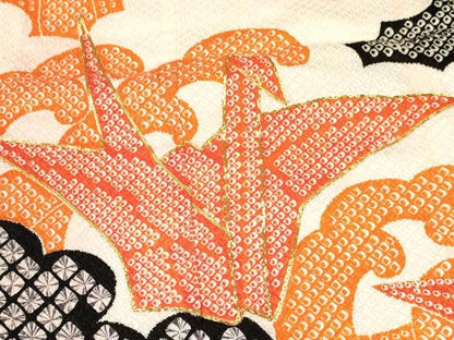 平和屋着物[]七五三　女の子　７歳　祝着　四つ身　駒刺繍　折り鶴　立波文　洗える着物　DAAY3248ma