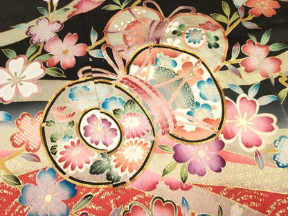 平和屋着物[]七五三　女の子　７歳　祝着　四つ身　駒刺繍　鼓花文　黒地　暈し染め　金彩　逸品　DAAY3251ma