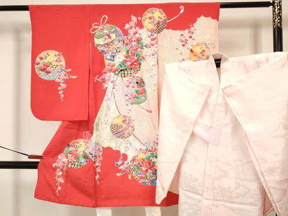 平和屋着物[]七五三　女の子　３歳　祝着　三つ身　長襦袢(袷)セット　鞠　風景花車文　金銀彩　逸品　DAAY3275ma