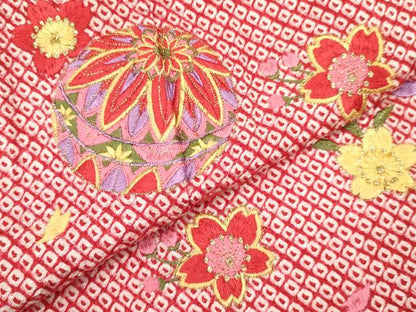 平和屋着物[]七五三　女の子　３歳　祝着　三つ身　刺繍　絞り　鞠花文　金糸　逸品　DAAY3289ma
