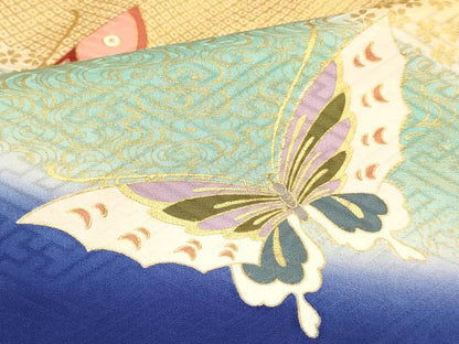 平和屋着物[]七五三　女の子　７歳　祝着　四つ身　駒刺繍　舞蝶花文　暈し染め　金彩　逸品　DAAY3300ma