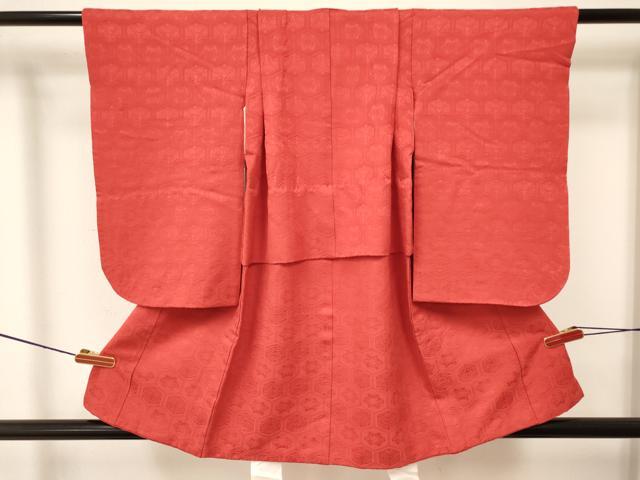 平和屋着物[]七五三　女の子　３歳　祝着　三つ身　被布セット　菊地紋　茜色　逸品　DAAY3340ma