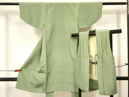 平和屋着物[]子供　男の子　被布セット　山葵色　逸品　DAAY3344ma