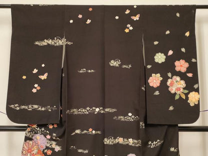 平和屋着物[]七五三　女の子　７歳　祝着　四つ身　袋帯セット　花蝶丸文　黒地　金銀彩　DAAY3349ma