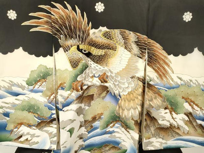 平和屋着物[]お宮参り　男の子　祝着　産着　初着　のしめ　刺繍　鷹　鷲　立波松文　金彩　逸品　DAAY3363ma