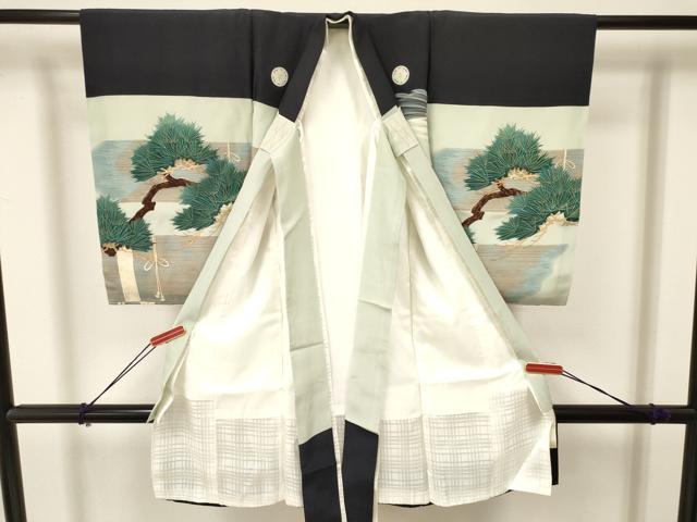 平和屋着物[]お宮参り　男の子　祝着　産着　初着　のしめ　鷹　鷲　矢羽松文　暈し染め　金彩　逸品　未使用　DAAY3364ma
