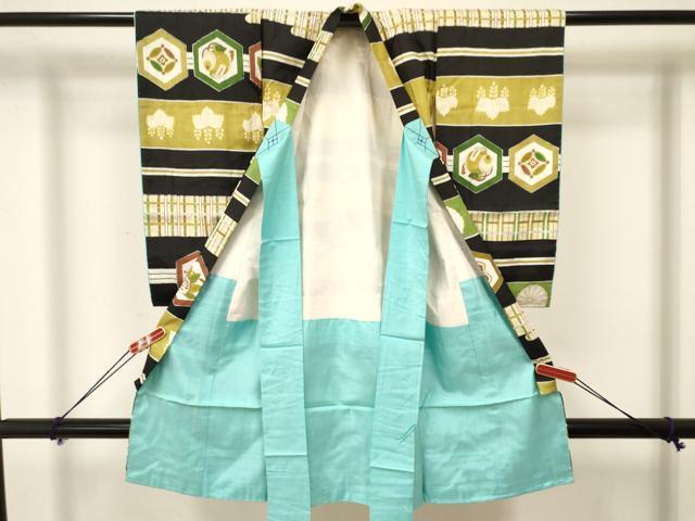平和屋着物[]お宮参り　男の子　祝着　産着　初着　のしめ　亀甲横段吉祥文　銀彩　逸品　DAAY3375ma