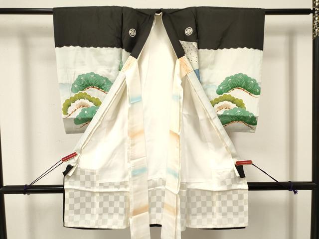 平和屋着物[]お宮参り　男の子　祝着　産着　初着　のしめ　駒刺繍　鷹　鷲　誰が袖花松文　暈し染め　銀彩　逸品　DAAY3378ma