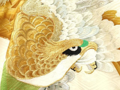 平和屋着物[]お宮参り　男の子　祝着　産着　初着　のしめ　駒刺繍　鷹　鷲　毘沙門亀甲花文　暈し染め　金彩　逸品　DAAY3383ma