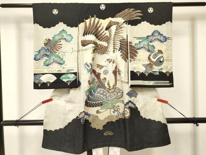 平和屋着物[]お宮参り　男の子　祝着　産着　初着　のしめ　鷹　鷲　龍　兜　金彩　逸品　DAAY3391ma