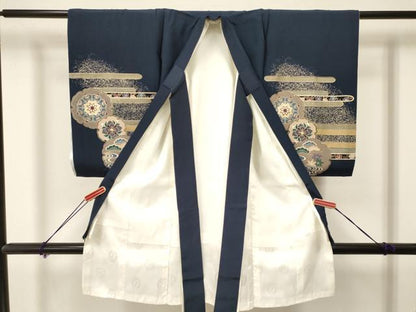 平和屋着物[]お宮参り　男の子　祝着　産着　初着　のしめ　鷹　鷲　雪輪花文　暈し染め　金彩　逸品　DAAY3398ma