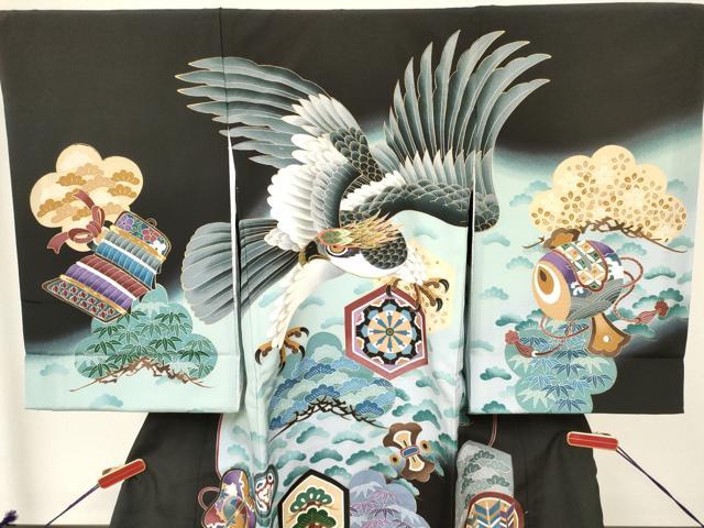 平和屋着物[]お宮参り　男の子　祝着　産着　初着　のしめ　刺繍　鷹　鷲　亀甲源氏車笹松文　暈し染め　金彩　逸品　DAAY3399ma