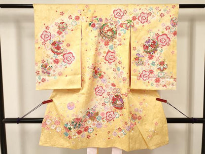 平和屋着物[]お宮参り　女の子　祝着　産着　初着　のしめ　刺繍　鞠花文　暈し染め　金彩　逸品　DAAY3408ma