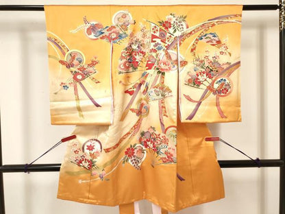 平和屋着物[]お宮参り　女の子　祝着　産着　初着　のしめ　糸車　貴重扇面花蝶丸文　暈し染め　金彩　逸品　DAAY3425ma