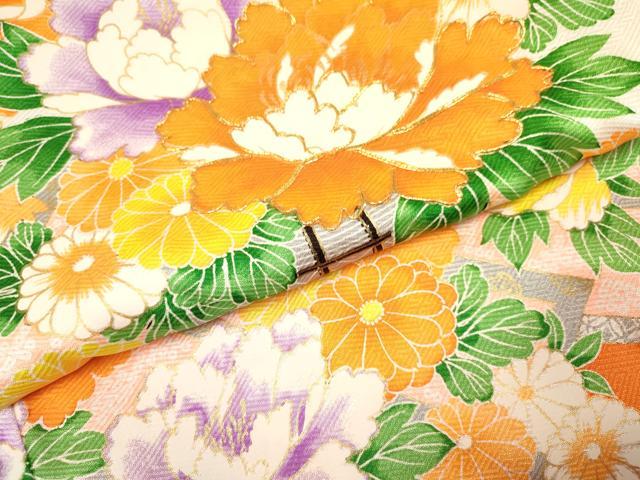 平和屋着物[]お宮参り　女の子　祝着　産着　初着　のしめ　駒刺繍　陶器牡丹花文　金彩　逸品　DAAY3427ma