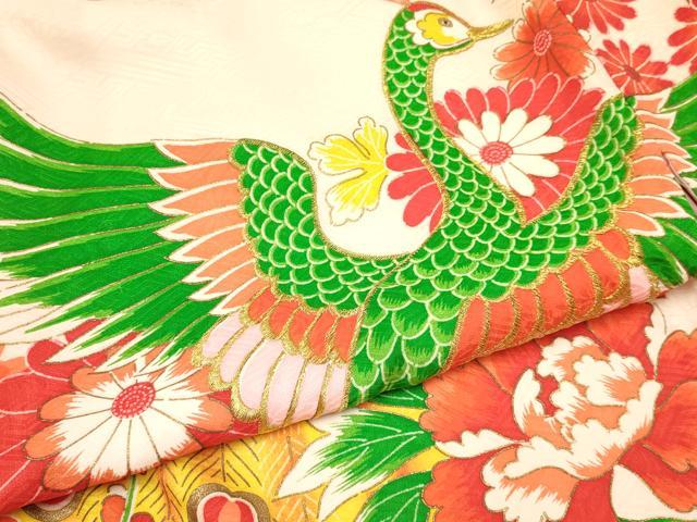 平和屋着物[]お宮参り　女の子　祝着　産着　初着　のしめ　刺繍　孔雀花文　暈し染め　金彩　逸品　DAAY3428ma