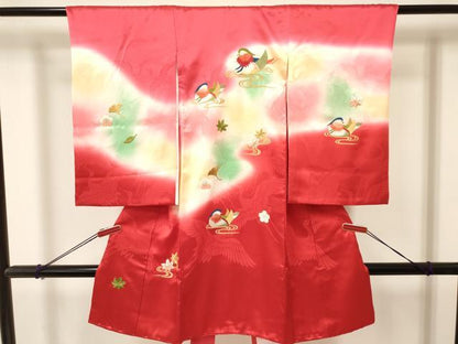 平和屋着物[]お宮参り　女の子　祝着　産着　初着　のしめ　刺繍　鴛鴦流水花文　暈し染め　金彩　逸品　DAAY3430ma
