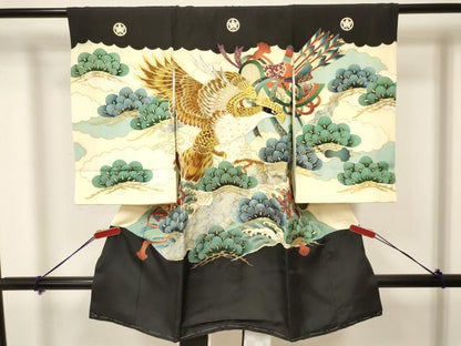 平和屋着物[]お宮参り　男の子　祝着　産着　初着　のしめ　刺繍　鷹　鷲　松文　金彩　逸品　DAAY3434ma
