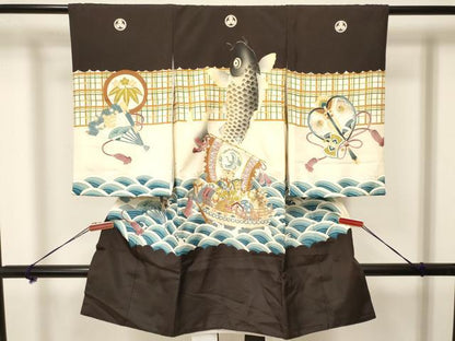 平和屋着物[]お宮参り　男の子　祝着　産着　初着　のしめ　刺繍　鯉　鶴　宝船　金彩　逸品　DAAY3444ma