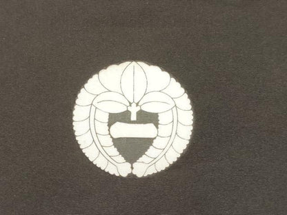 平和屋着物[]お宮参り　男の子　祝着　産着　初着　のしめ　駒刺繍　鷹　鷲　流水笹竹文　金彩　逸品　DAAY3446ma