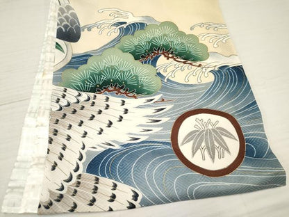 平和屋着物[]お宮参り　男の子　祝着　産着　初着　のしめ　鷹　鷲　立波松文　金彩　逸品　DAAY3454ma