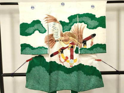 平和屋着物[]お宮参り　男の子　祝着　産着　初着　のしめ　駒刺繍　絞り　鷹　鷲　金彩　逸品　DAAY3457ma