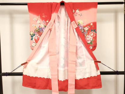 平和屋着物[]七五三　女の子　３歳　祝着　三つ身　長襦袢(袷・半衿刺繍)セット　雪輪舞蝶花車文　暈し染め　金彩　逸品　DAAY3468ma