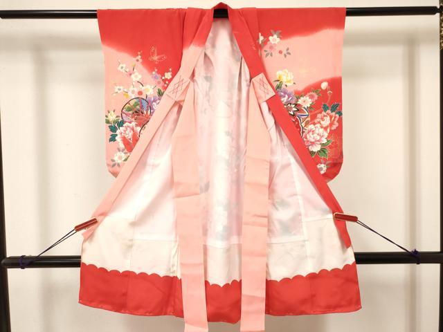 平和屋着物[]七五三　女の子　３歳　祝着　三つ身　長襦袢(袷・半衿刺繍)セット　雪輪舞蝶花車文　暈し染め　金彩　逸品　DAAY3468ma