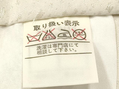 平和屋着物[]七五三　子供　男の子　祝着　飛鶴松地紋　白練色　逸品　DAAY3499ma