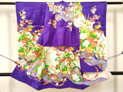 平和屋着物[]七五三　女の子　３歳　祝着　三つ身　駒刺繍　花籠文　金彩　逸品　DAAY3520ma