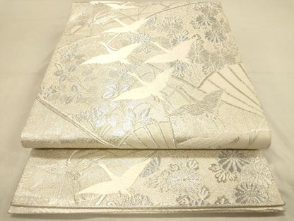 平和屋着物◎佐賀錦　六通柄袋帯　唐織　扇面飛鶴花文　銀糸　正絹　逸品　DAAY4319jm