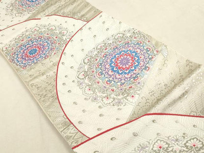 平和屋着物◎六通柄袋帯　唐織　孔雀羽正倉院花文　銀糸　正絹　逸品　DAAY4989qa