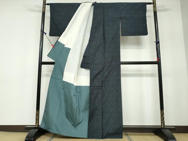 平和屋着物●本場大島紬　幾何学文様　正絹　逸品　DAAY5004ud