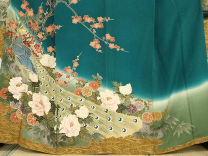 平和屋着物●豪華振袖 駒刺繍 孔雀草花文 暈し染め 金彩 正絹 逸品 DAAY5183ud
