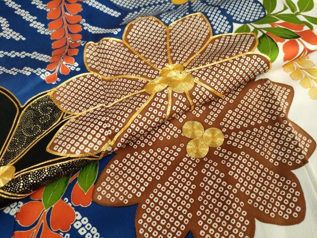 平和屋着物●豪華振袖 駒刺繍 鹿の子舞花文 金彩 正絹 逸品 DAAY5199ud