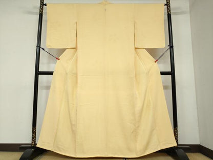 平和屋着物●上質な色無地　舞花地紋　萱草色　正絹　逸品　DAAY5415ud