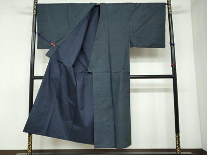 平和屋着物●男性　本場大島紬　アンサンブル　100亀甲　総詰め　正絹　逸品　DAAY5487ud