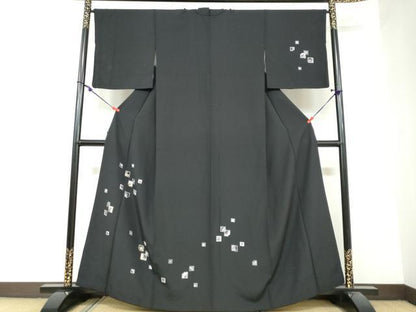 平和屋着物●訪問着 箔散らし草花文 黒地 金彩 正絹 逸品 DAAY5543ud