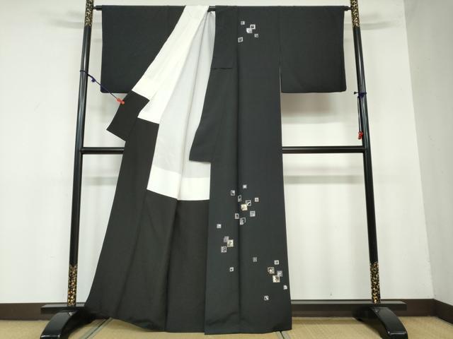 平和屋着物●訪問着 箔散らし草花文 黒地 金彩 正絹 逸品 DAAY5543ud