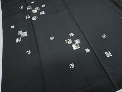 平和屋着物●訪問着 箔散らし草花文 黒地 金彩 正絹 逸品 DAAY5543ud